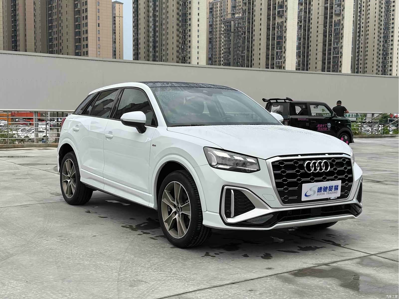 Audi Q2L, 2022 3