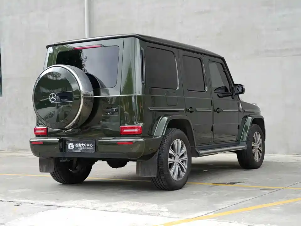 Mercedes-Benz G-class