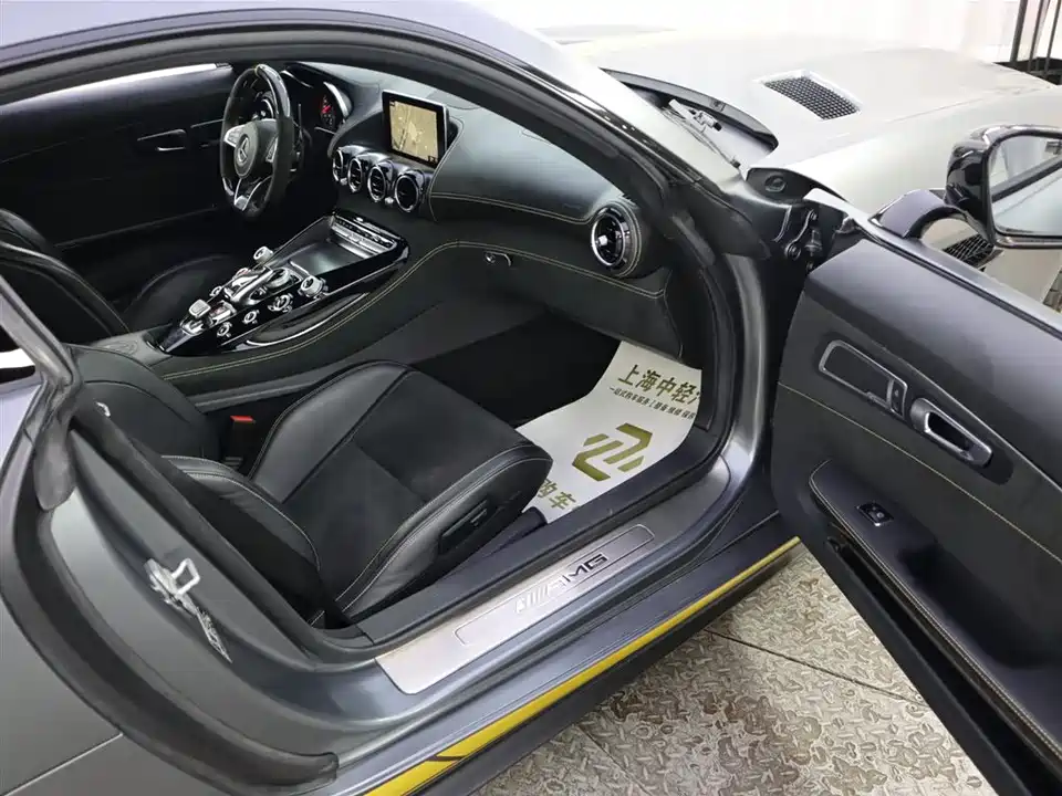 Mercedes-Benz AMG GT Mercedes-Benz AMG GT