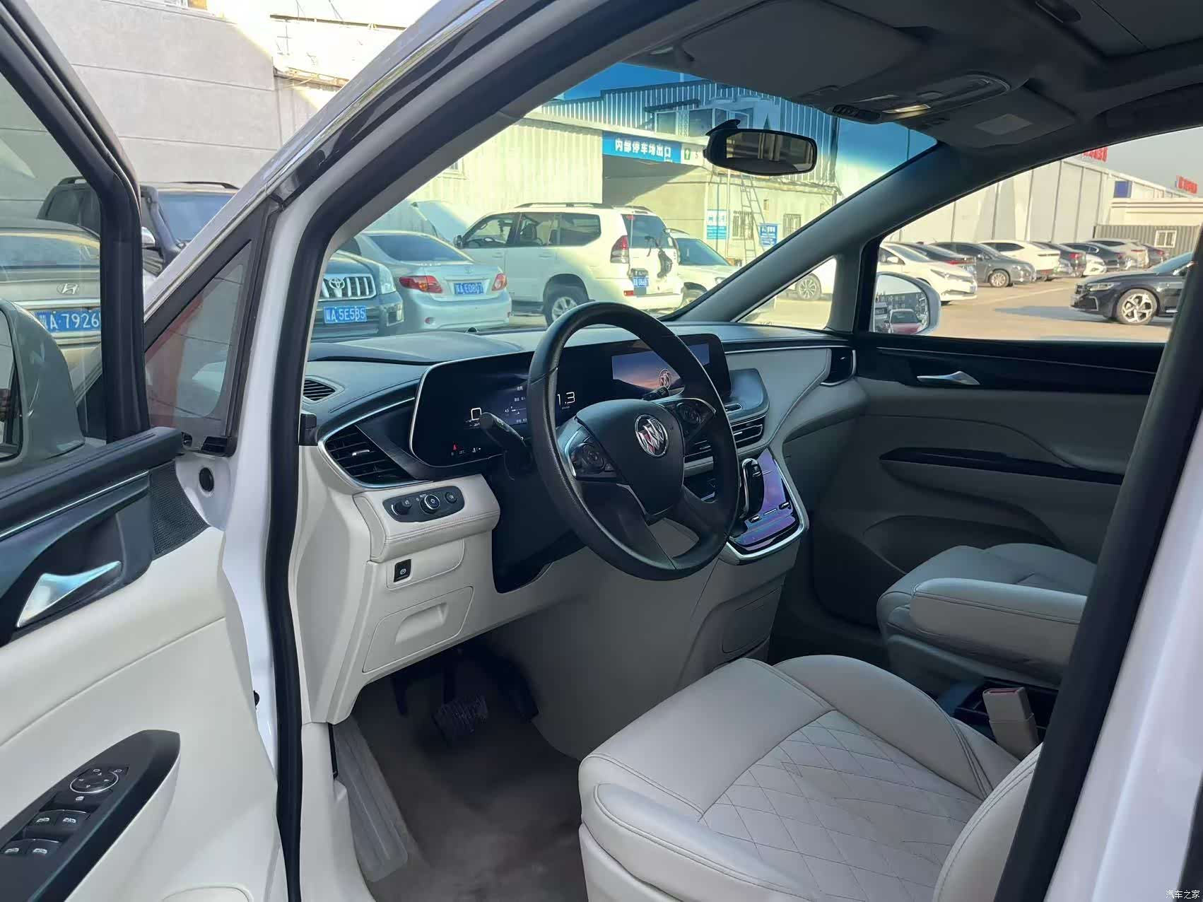 Buick GL8, 2023 7