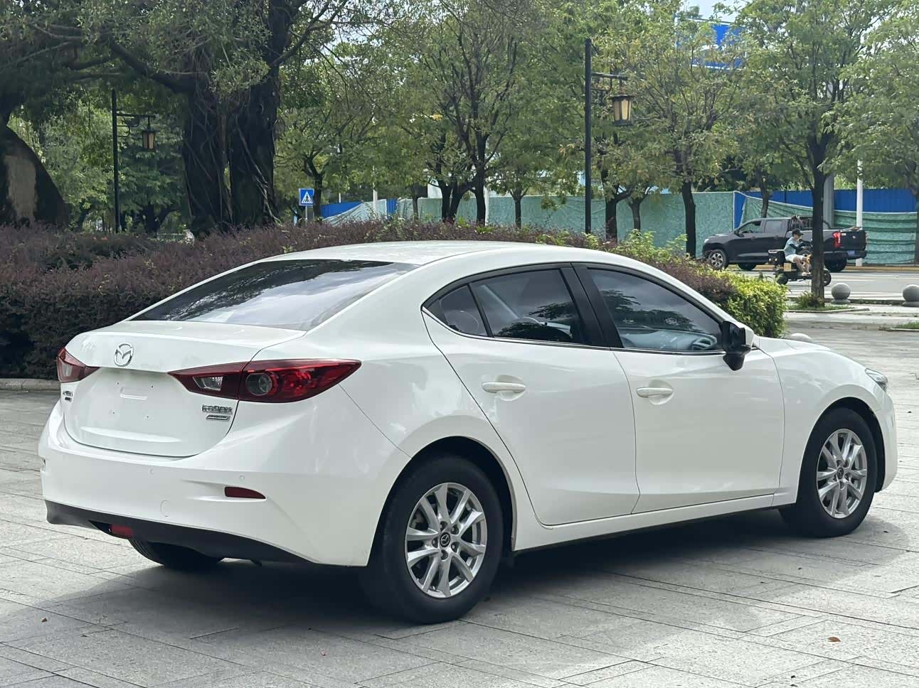 Mazda Mazda3, 2017 15