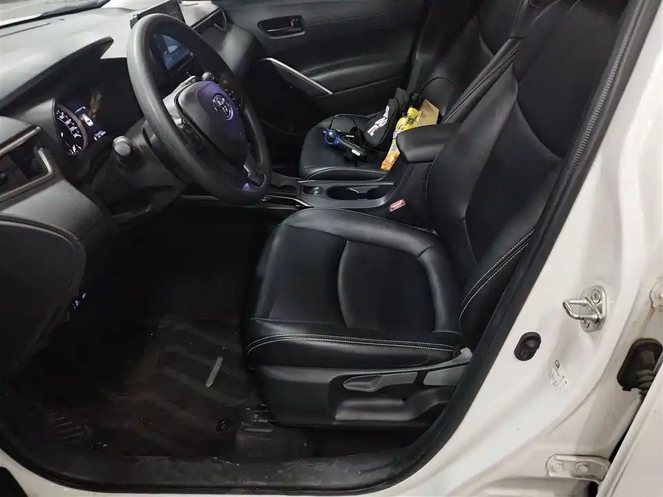 Toyota Corolla Sharp amplifier