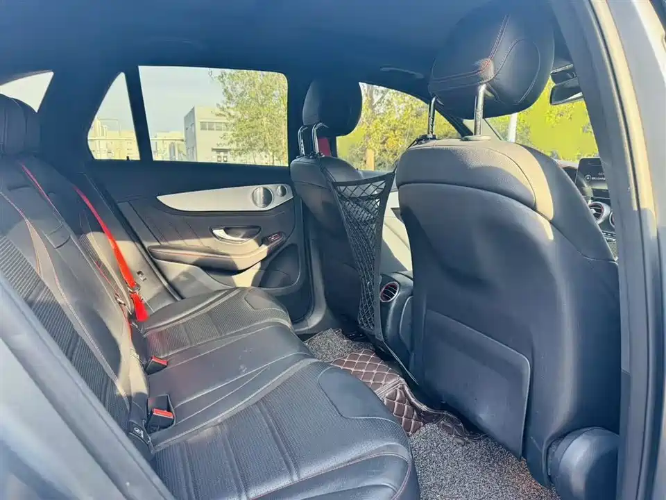 Mercedes-Benz GLC AMG