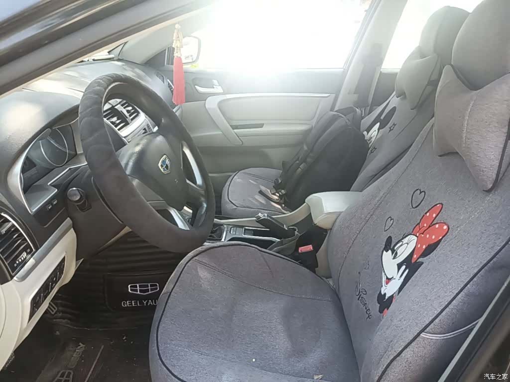 Geely Emgrand, 2015 22