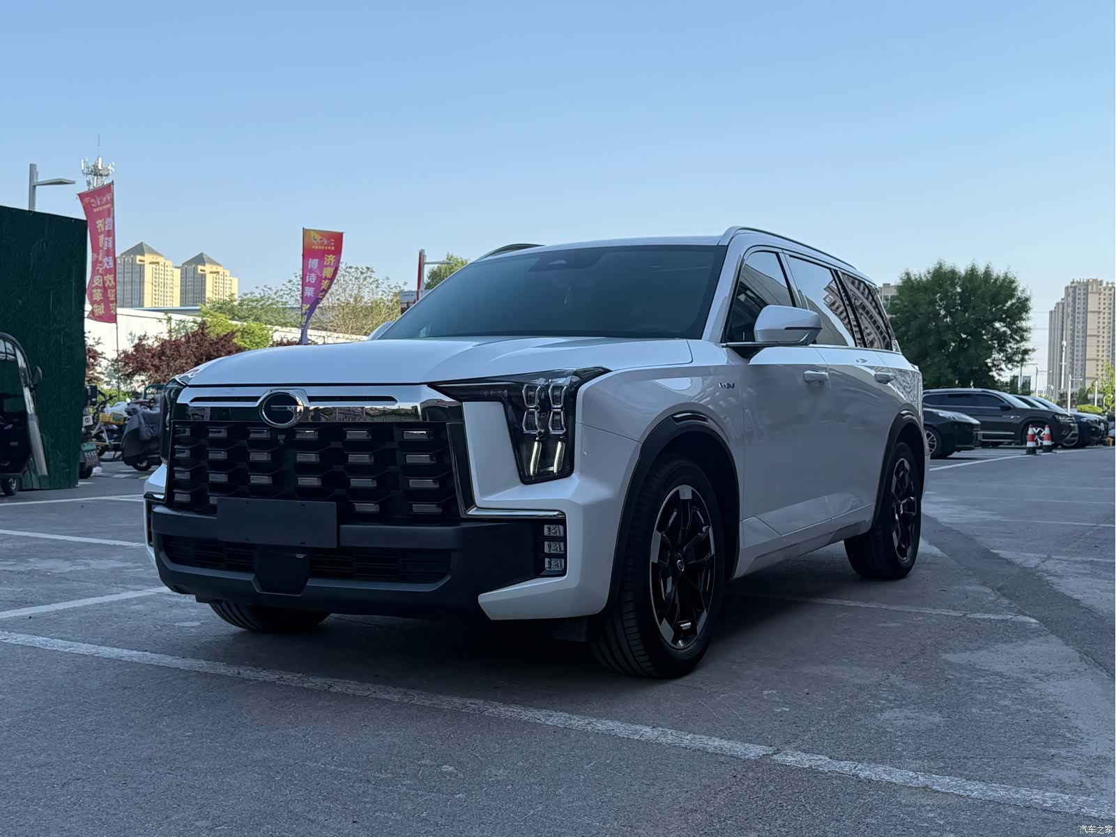 Trumpchi ES9, 2023 1