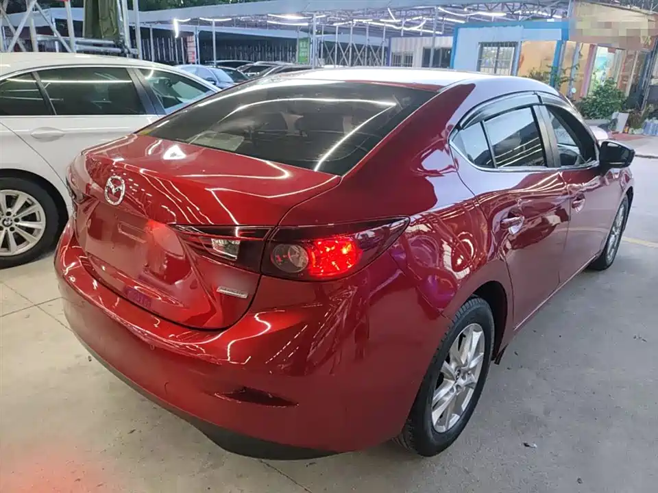 Mazda 3 Angkesaila