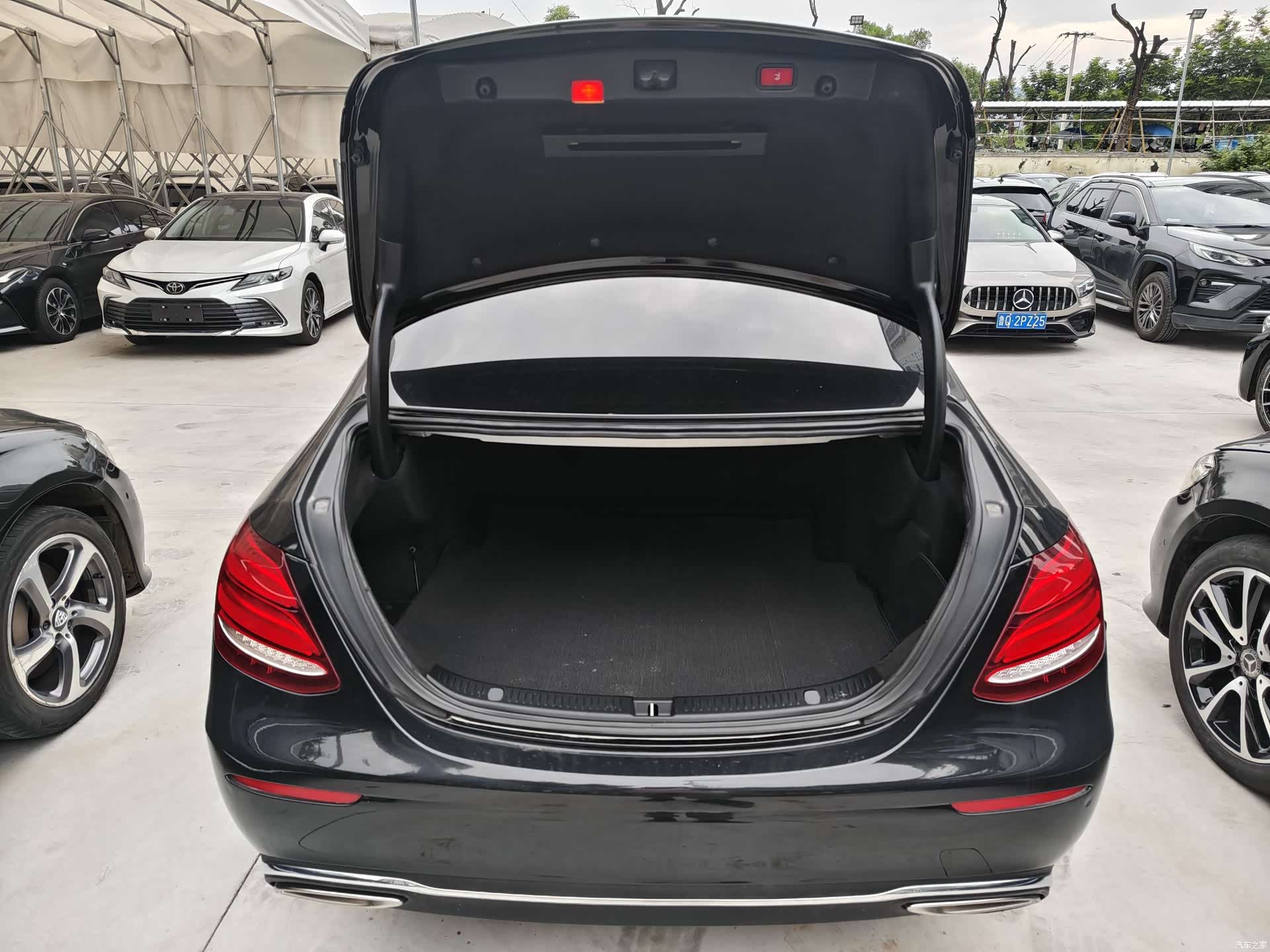 Mercedes-Benz E-Class, 2017 25
