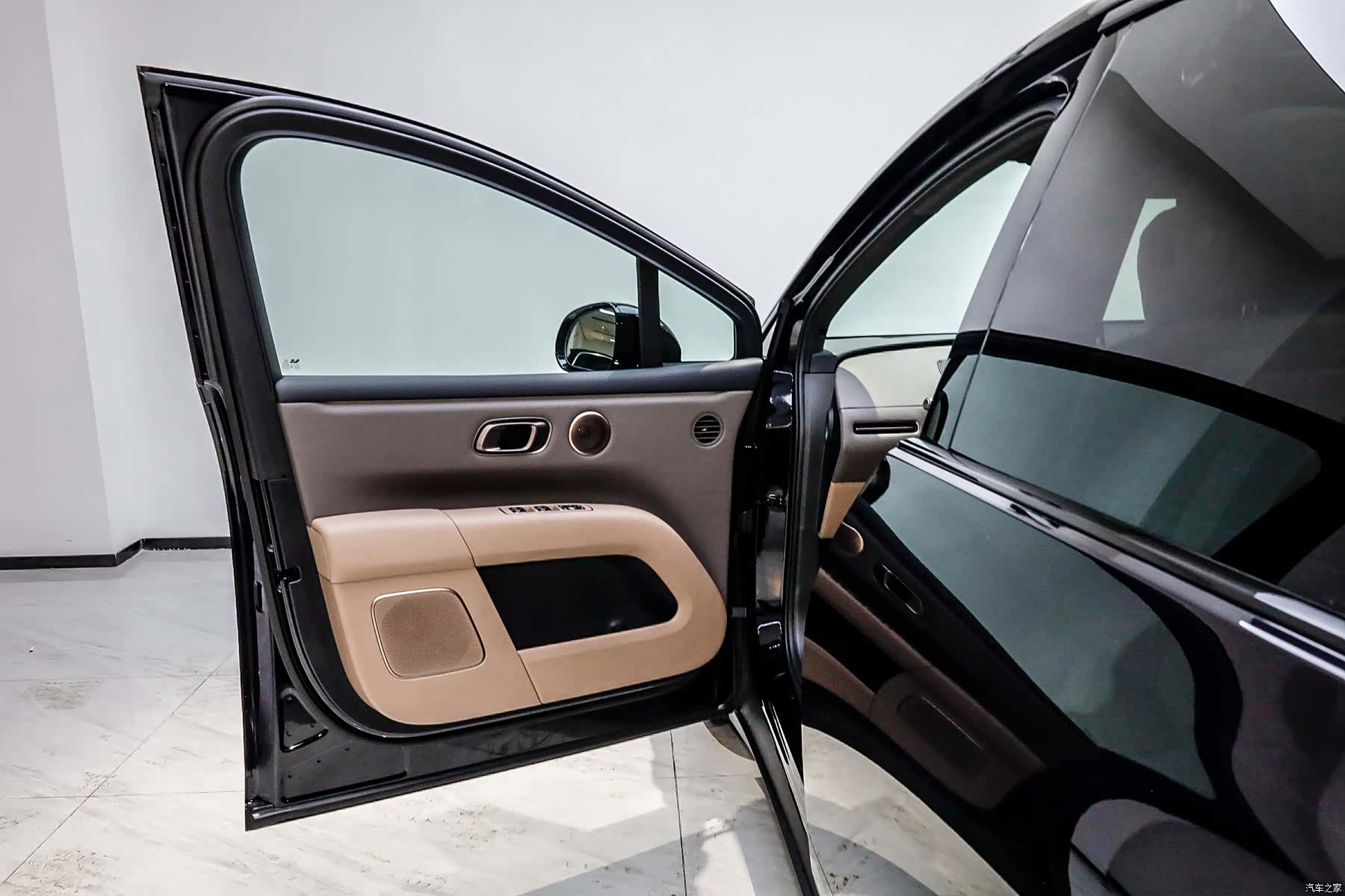 Li Auto i6, 2025 32