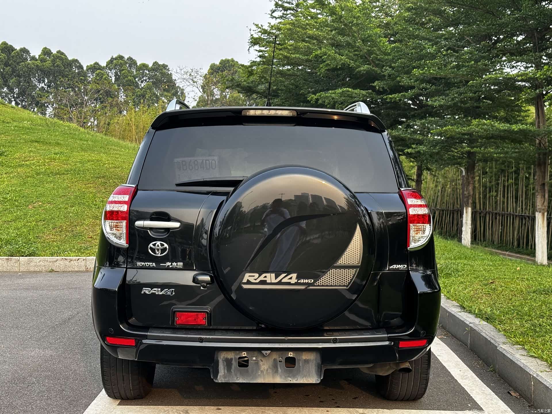 Toyota RAV4, 2012 7