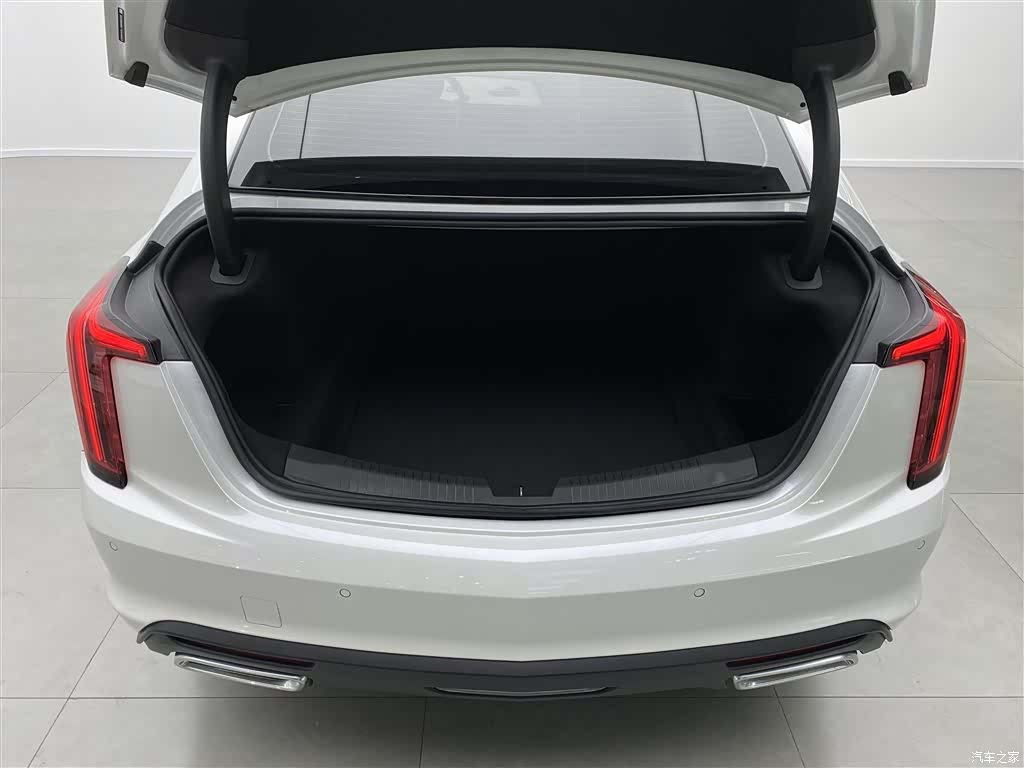Cadillac CT5, 2024 29