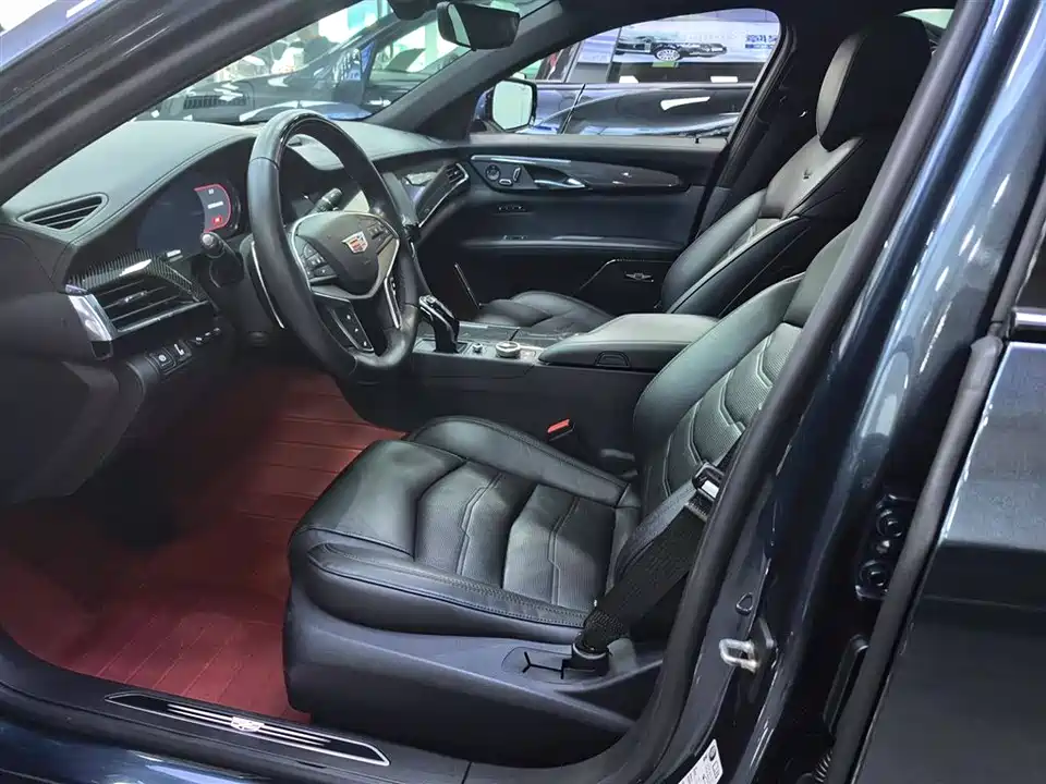 Cadillac CT6