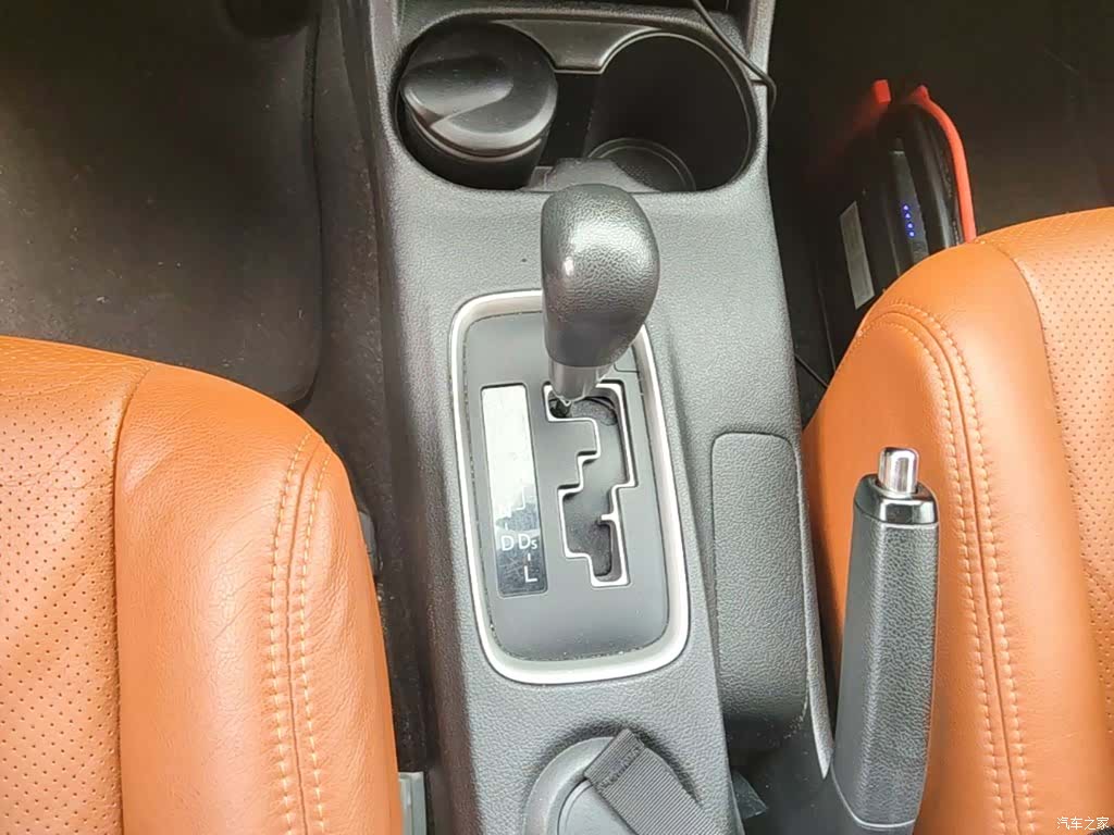 Mitsubishi Outlander, 2016 14