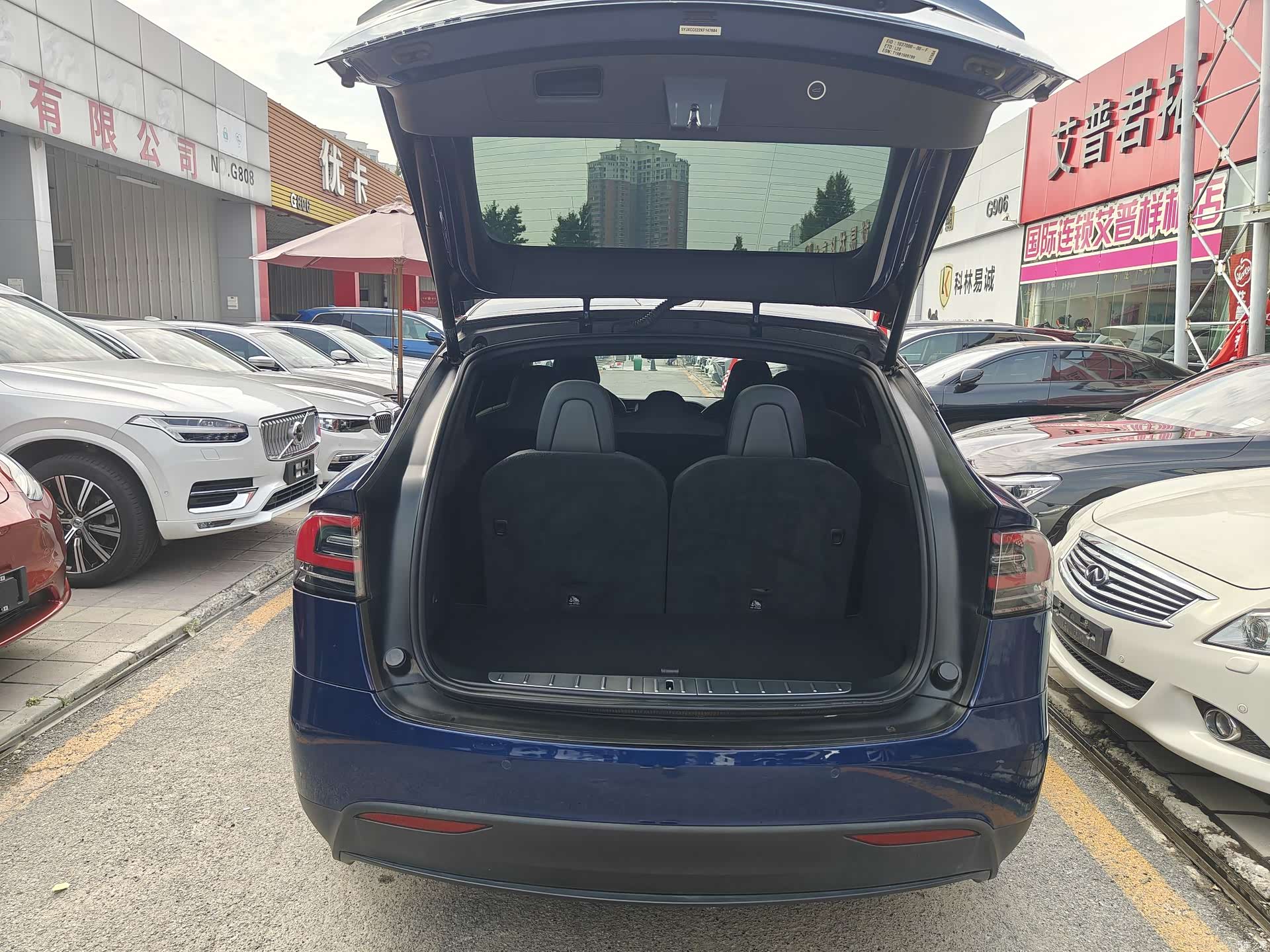 Tesla Model X, 2019 28
