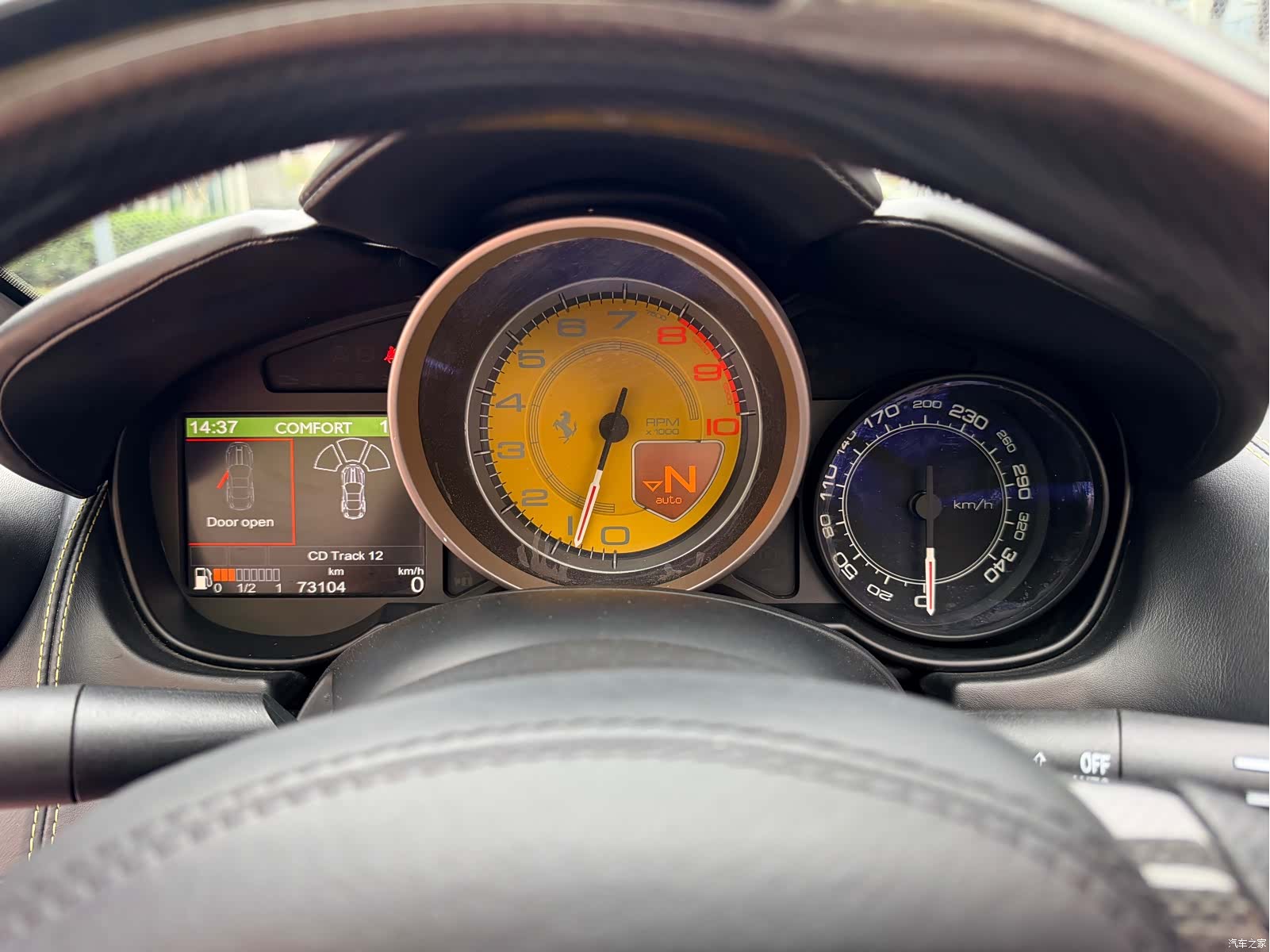 Ferrari California, 2011 19