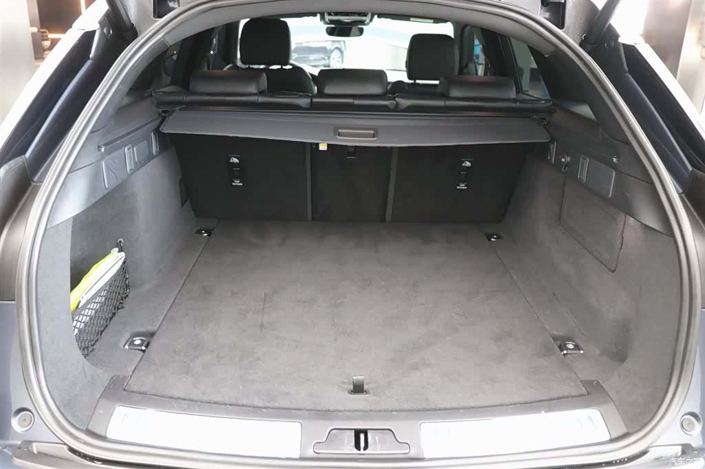 Land Rover Range Rover, 2023 29