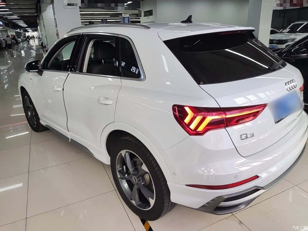 Audi Q3, 2021 все фото