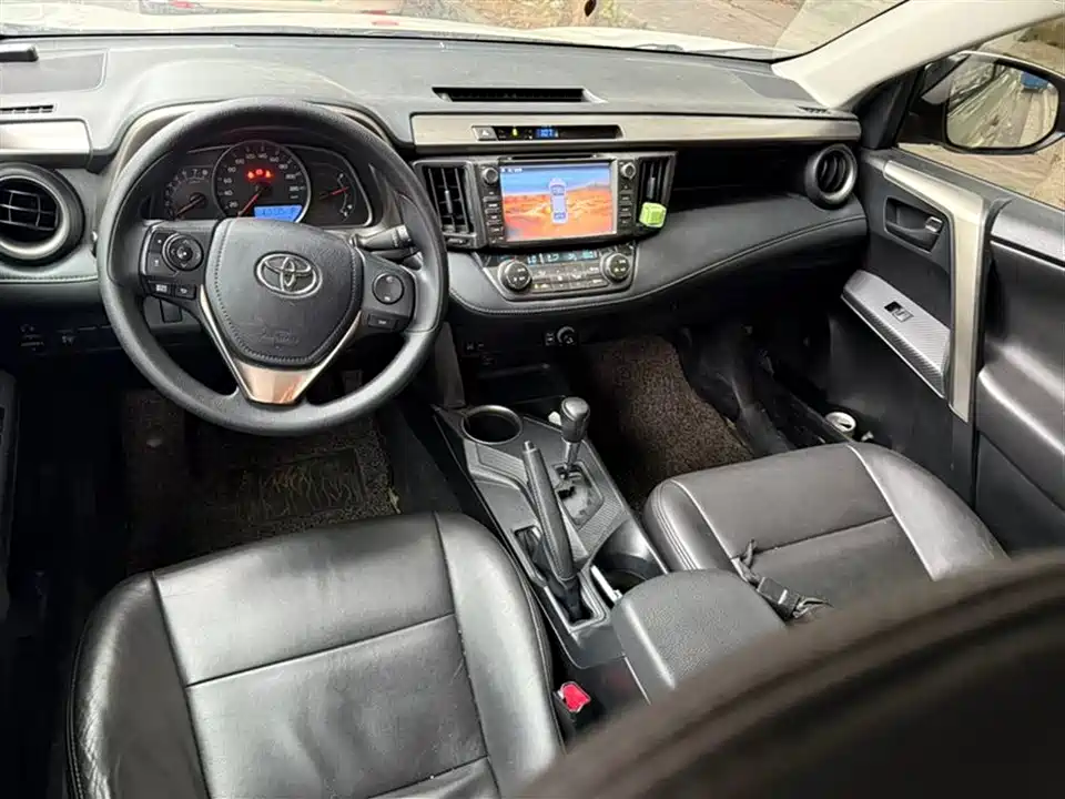 Toyota RAV4 Rongfang