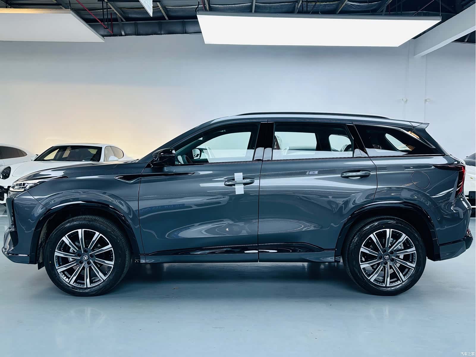 Changan CS75, 2026 12