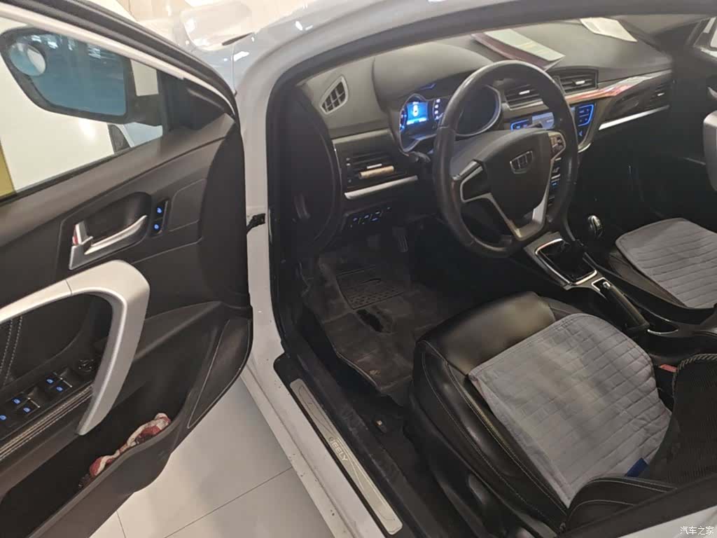 Geely Emgrand, 2017 16