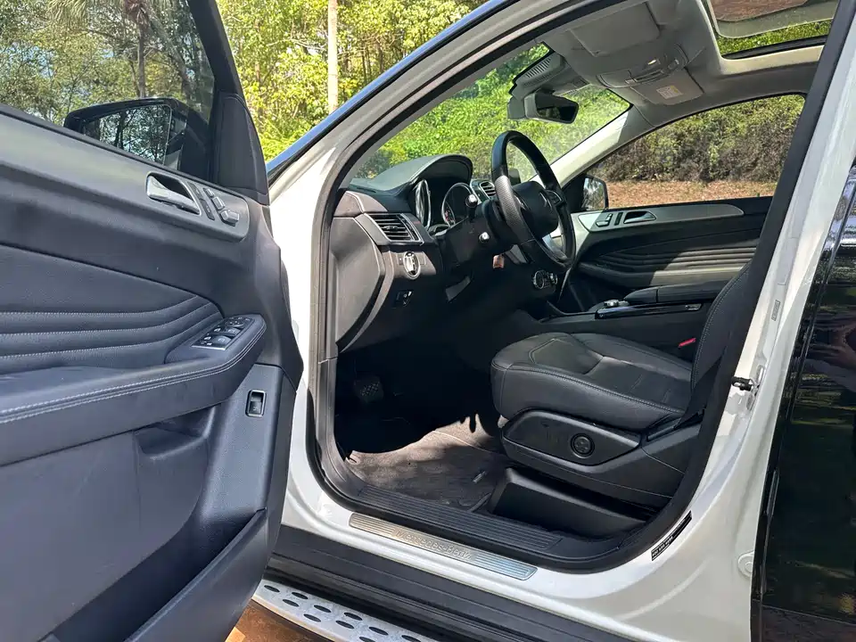 Mercedes-Benz GLE coupe