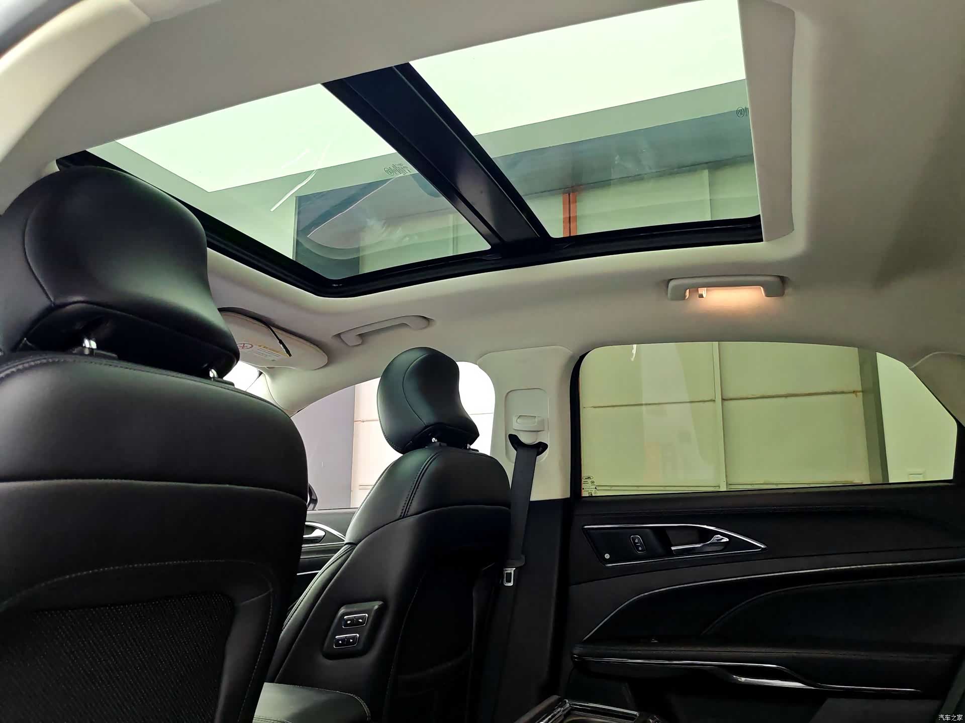 Ford Taurus, 2020 8