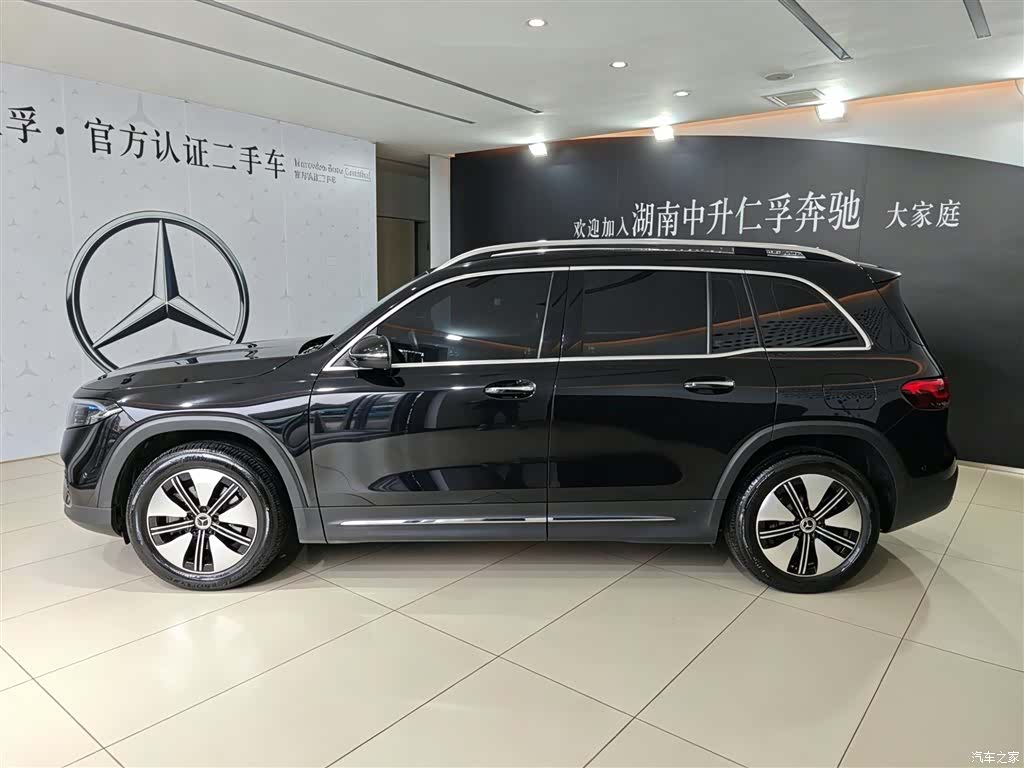 Mercedes-Benz EQB, 2023 2