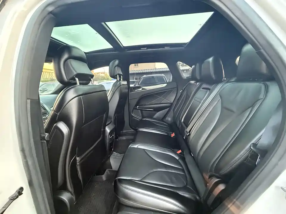 Lincoln MKC