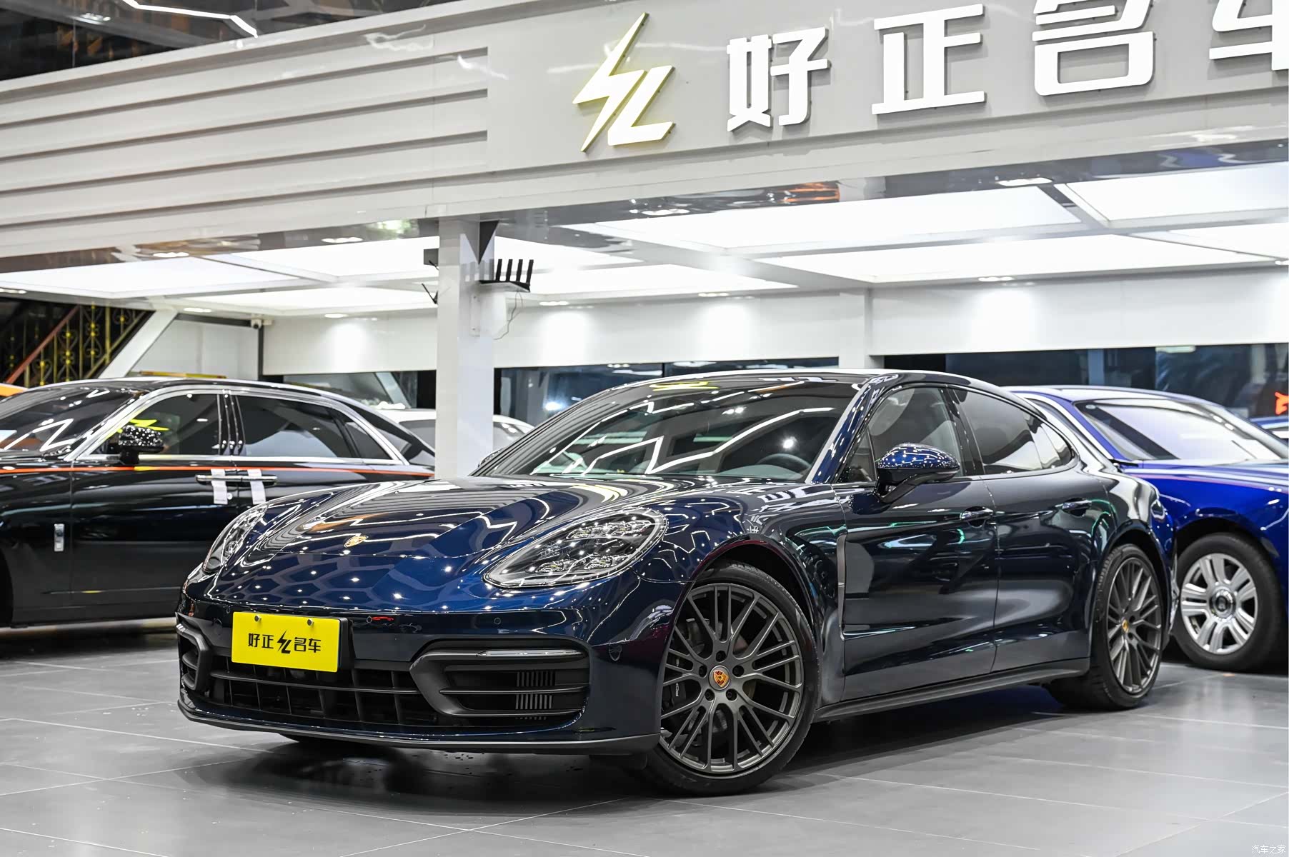 Porsche Panamera, 2024 1