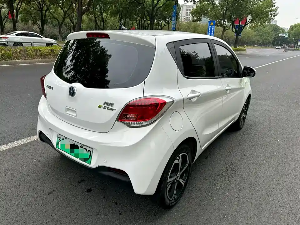 Changan Benben E-Star