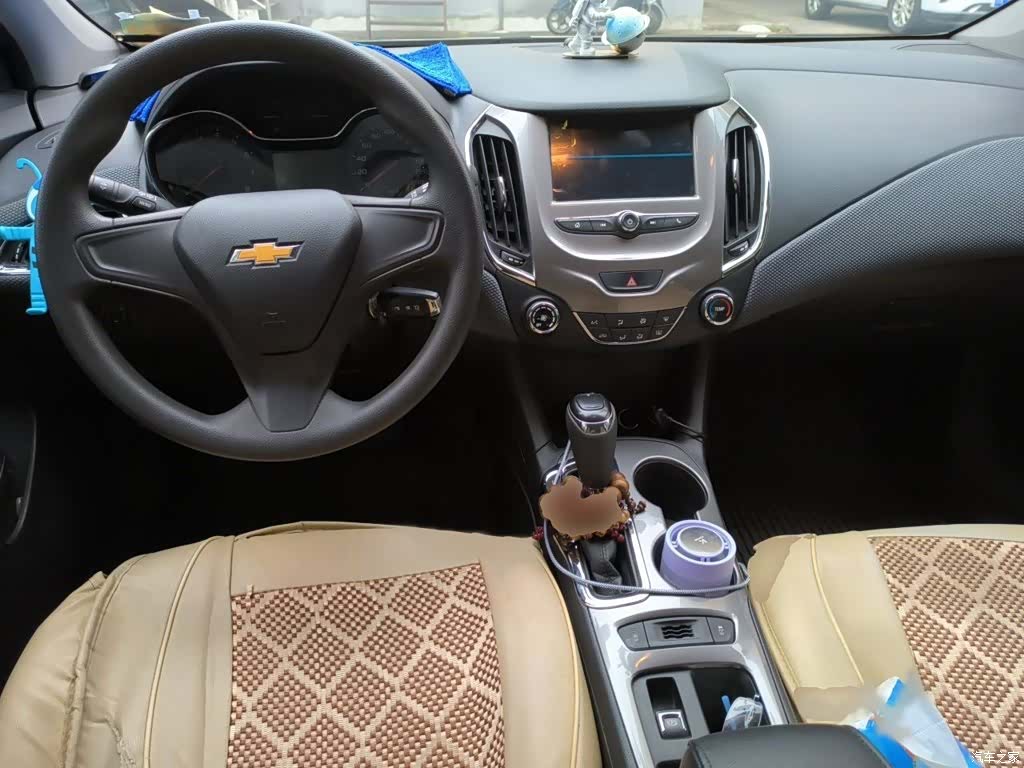 Chevrolet 320, 2017 13