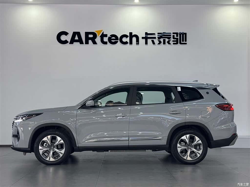 Chery Tiggo 8, 2025 3