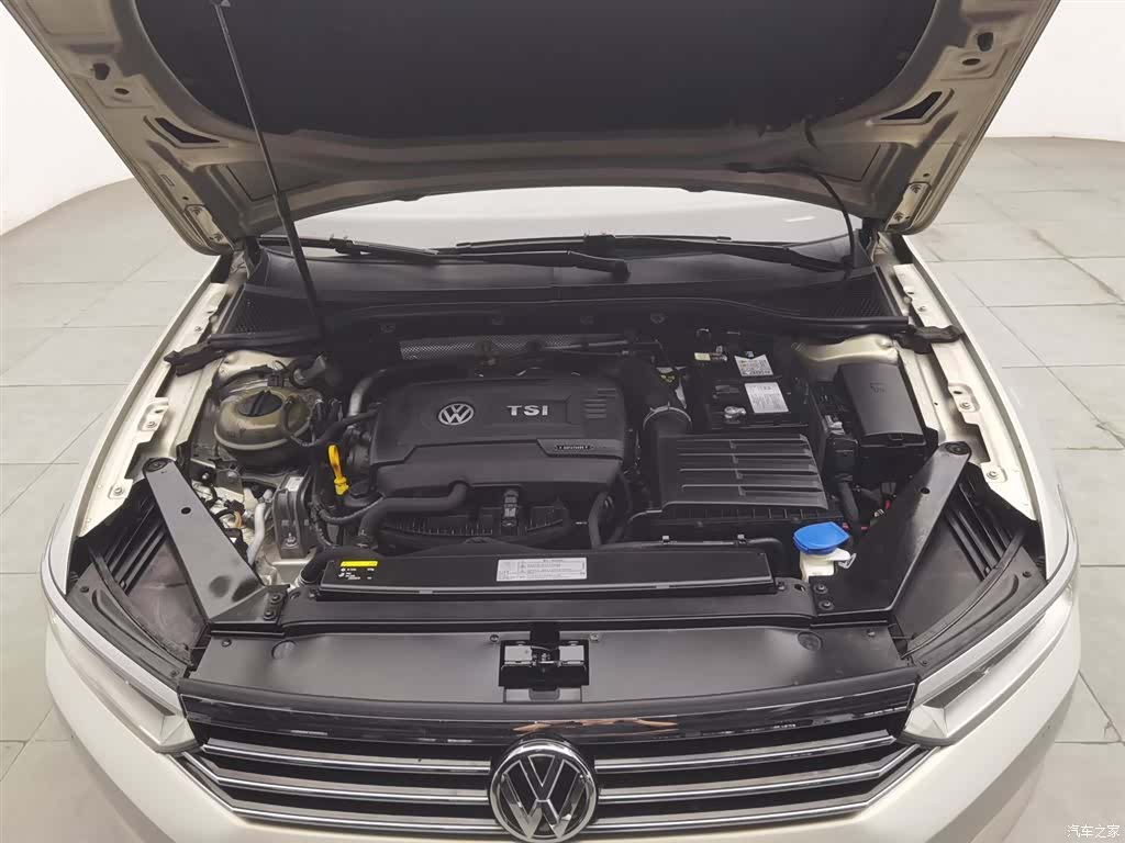 Volkswagen Magotan, 2017 6
