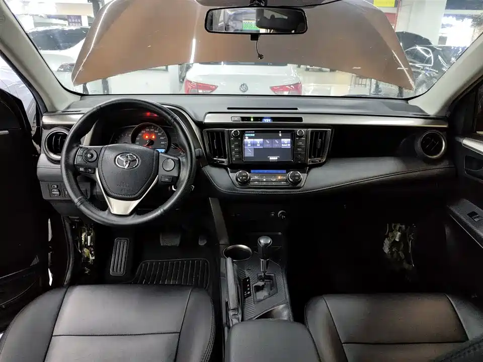 Toyota RAV4 Rongfang