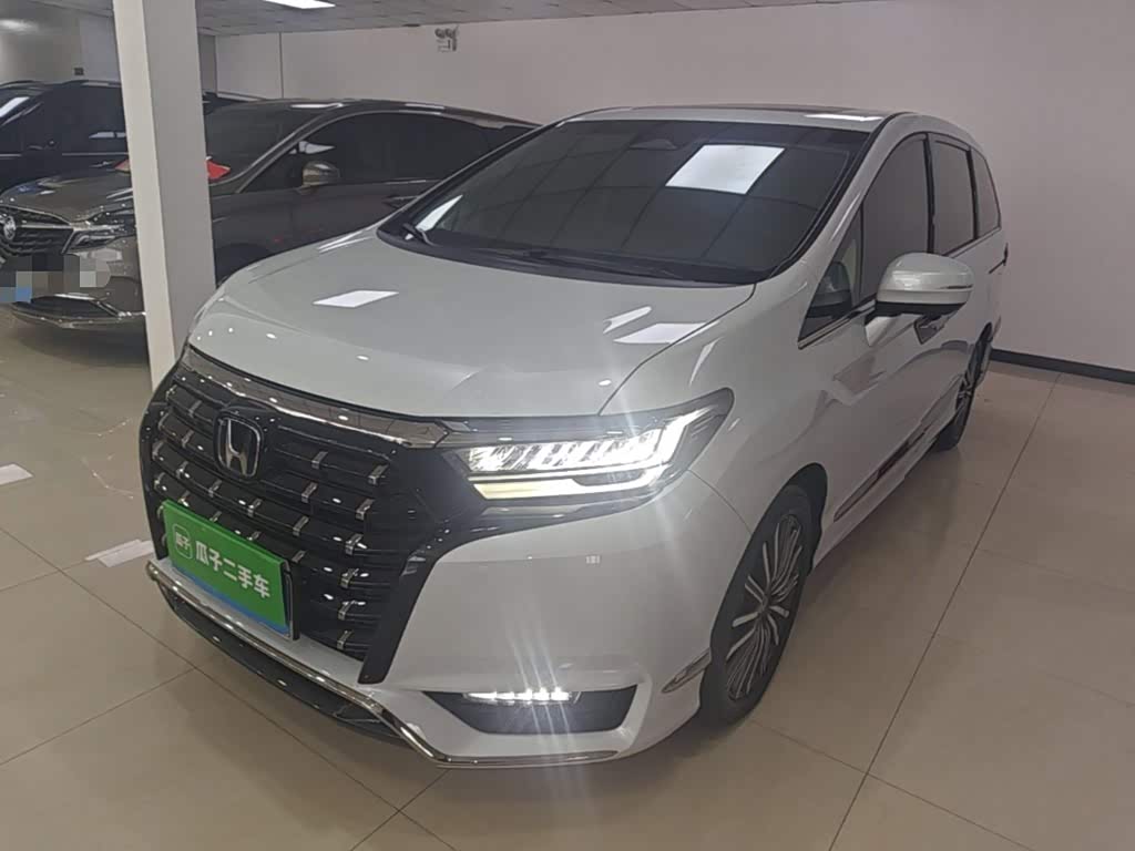 Honda Elysion 2024 2.0L e:HEV Luxury