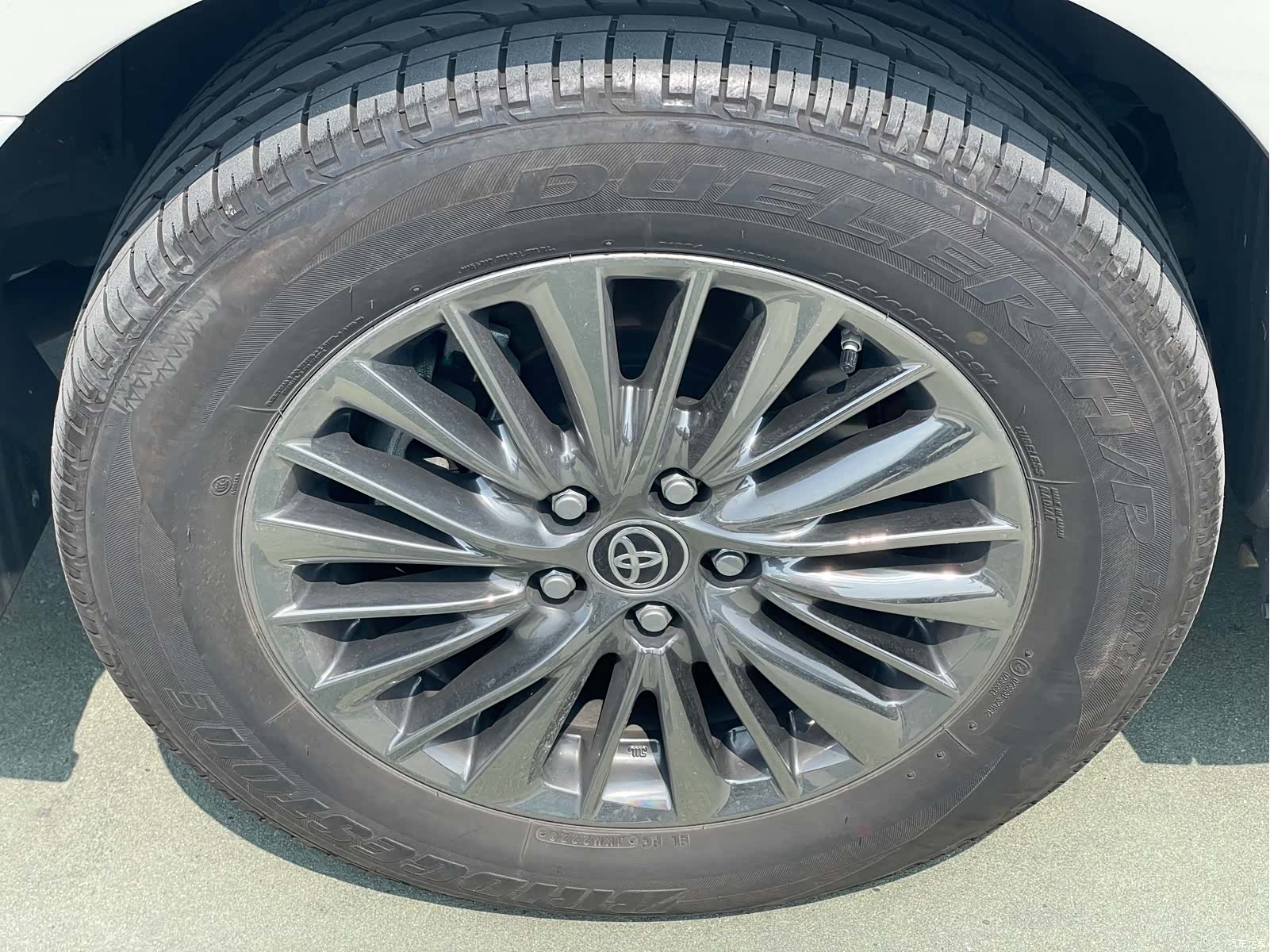 Toyota Vellfire, 2020 20