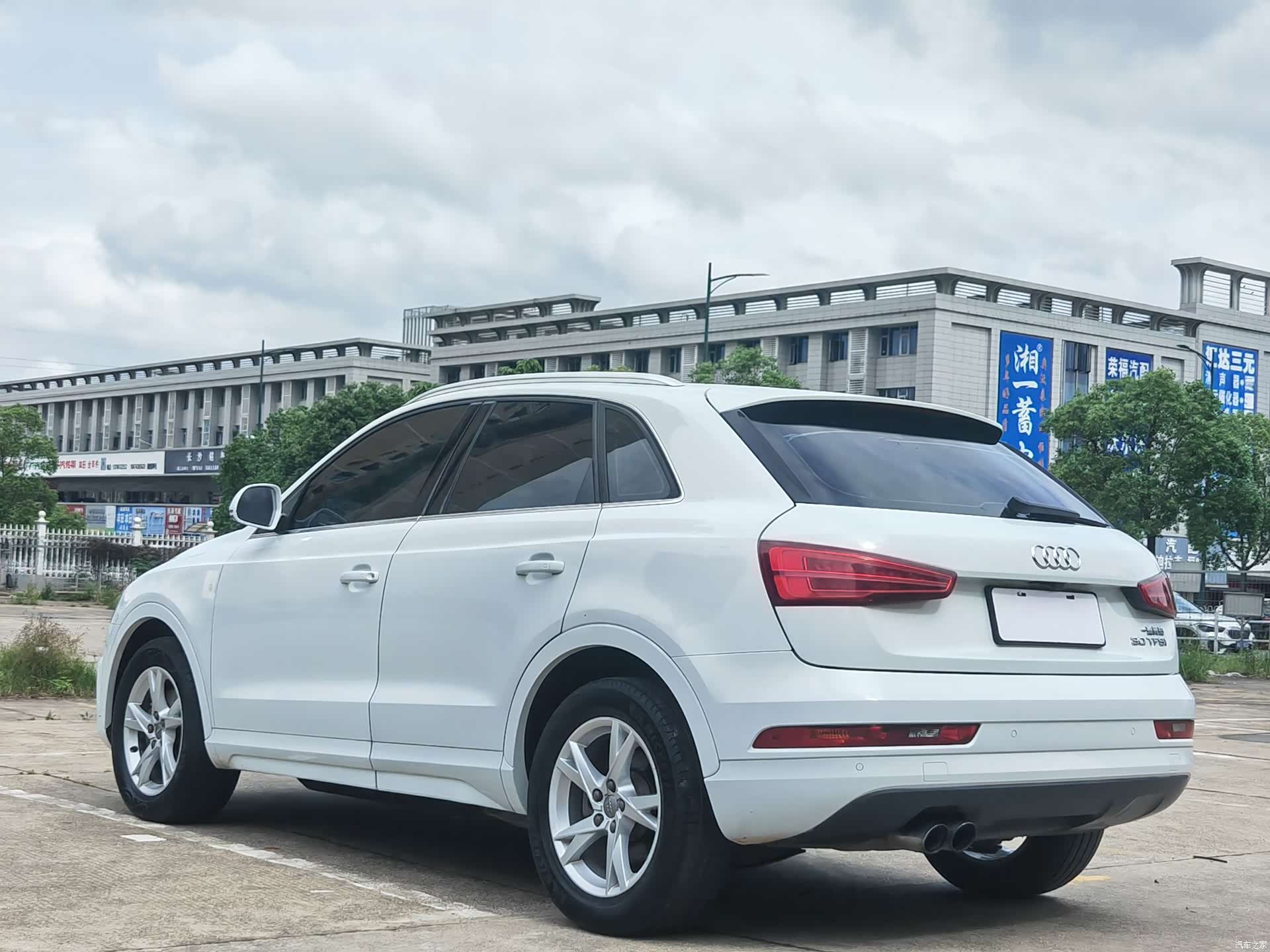 Audi Q3, 2016 6