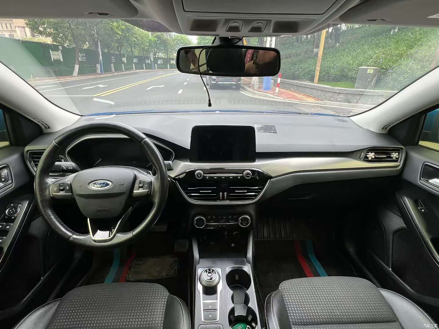 Ford Focus, 2019 8