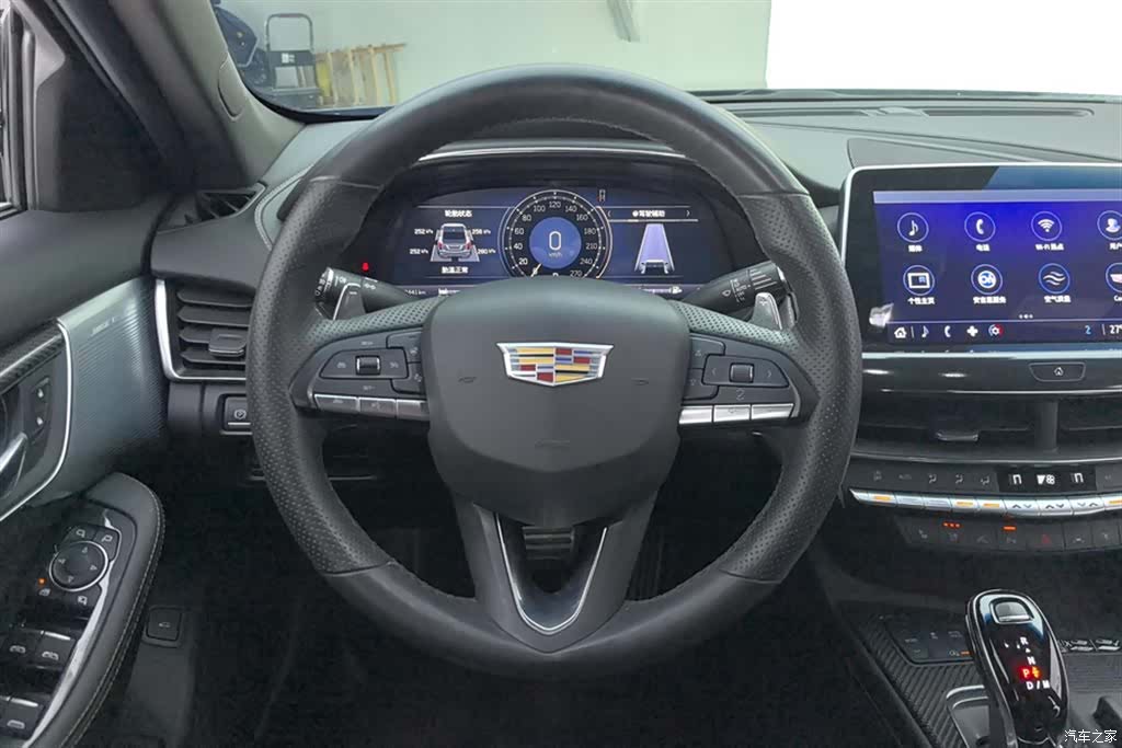 Cadillac CT5, 2023 15