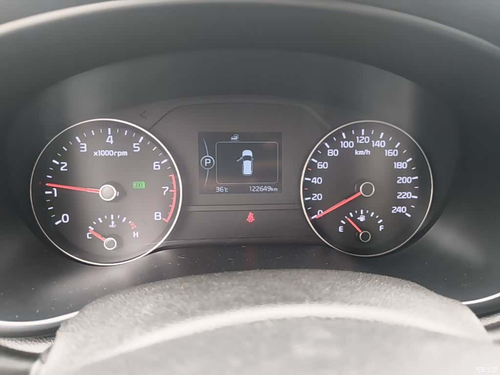 Kia KX5, 2016 12