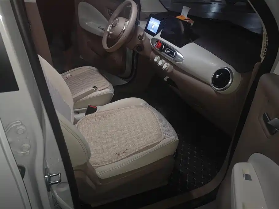 Wuling Hongguang MINIEV Wuling Hongguang MINIEV