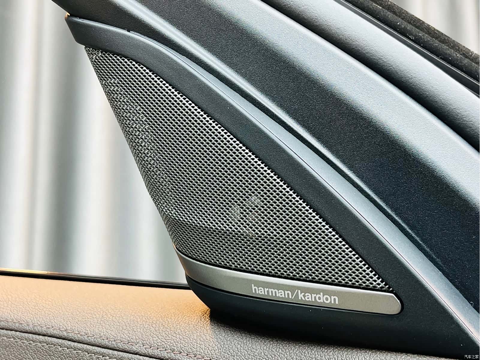 BMW 5 Series, 2018 9