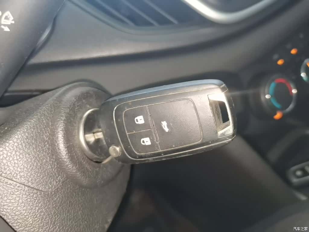 Chevrolet 320, 2018 9