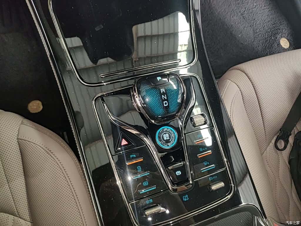 BYD Han, 2024 14