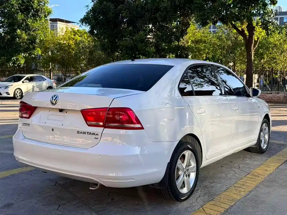 Volkswagen Santana