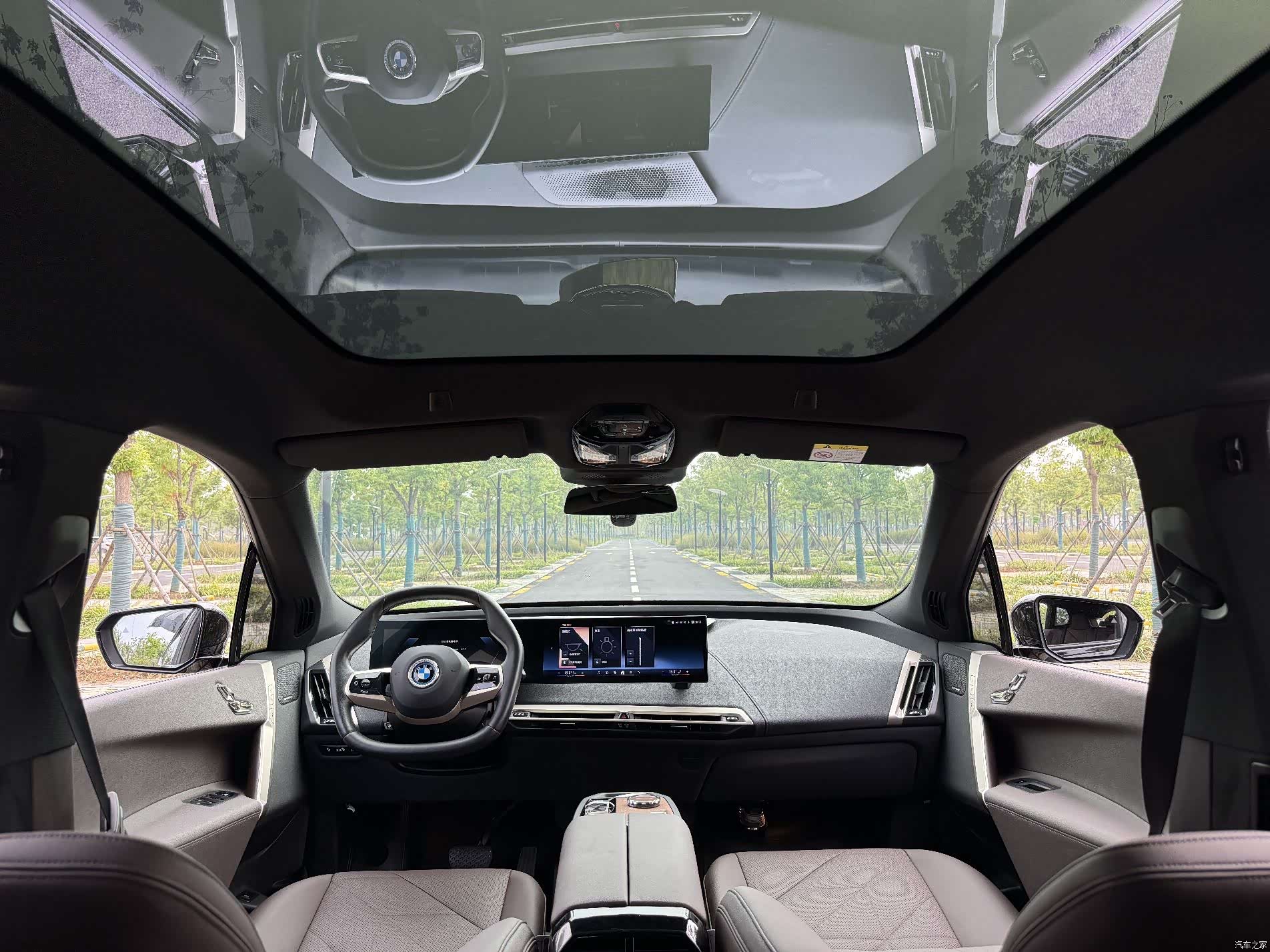 BMW iX, 2022 15