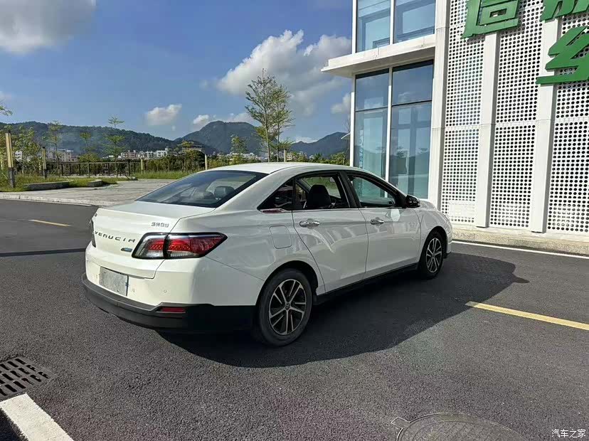 Nissan D60, 2019 27