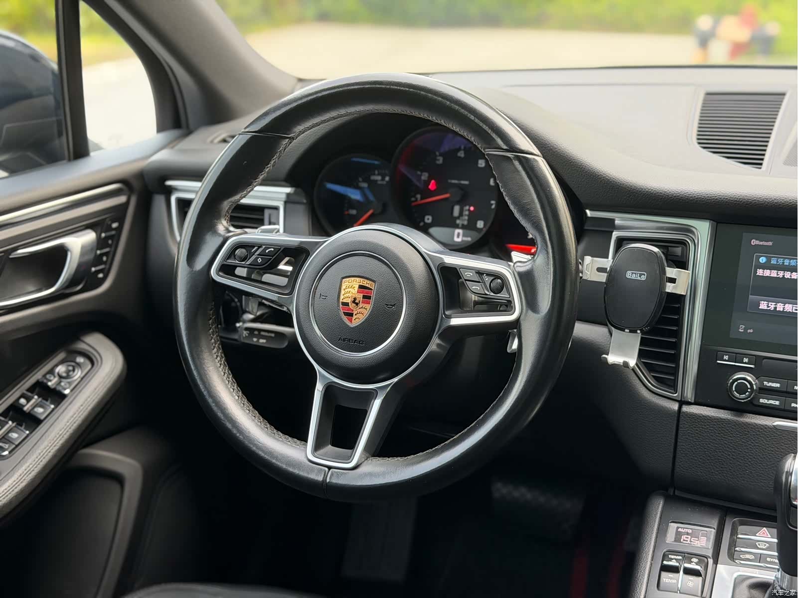 Porsche Macan, 2018 8