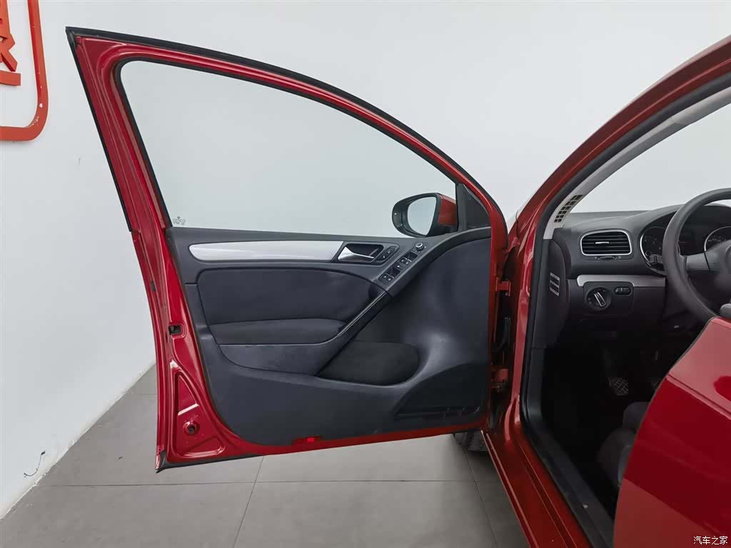Volkswagen Golf, 2013 8