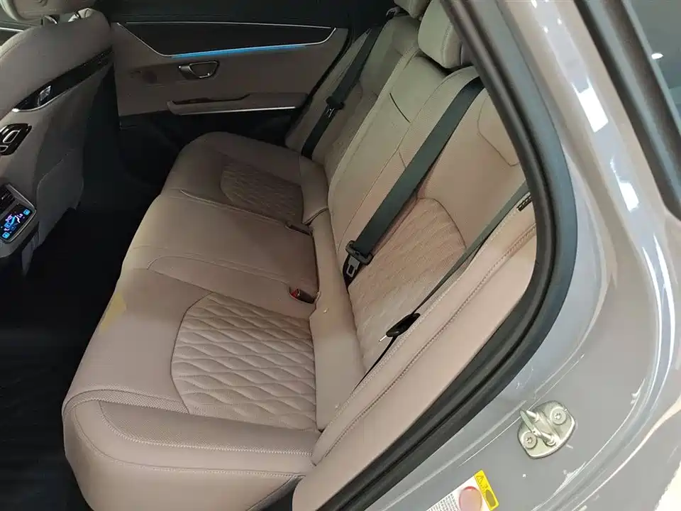 BYD Han