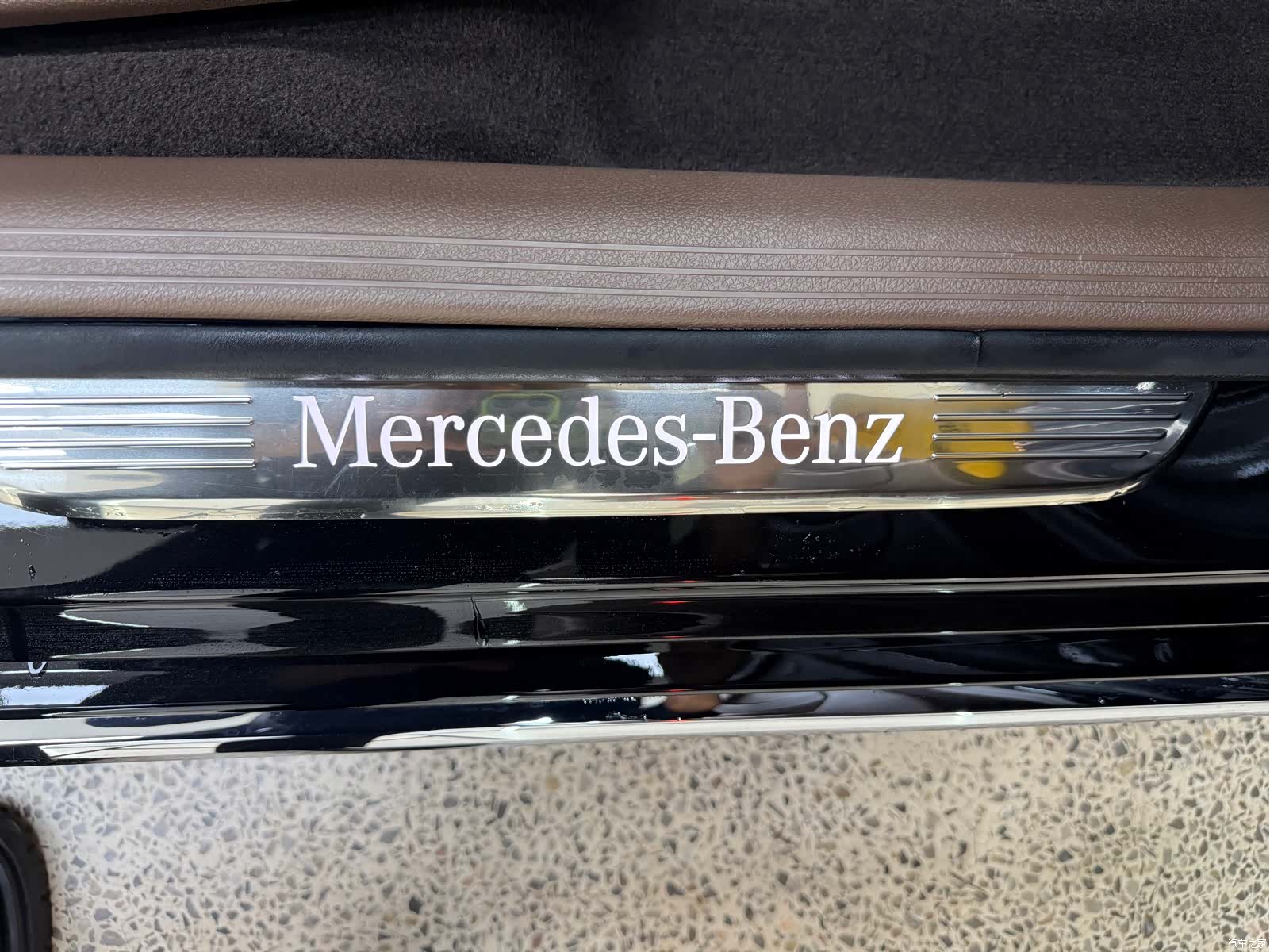 Mercedes-Benz E-Class, 2023 16